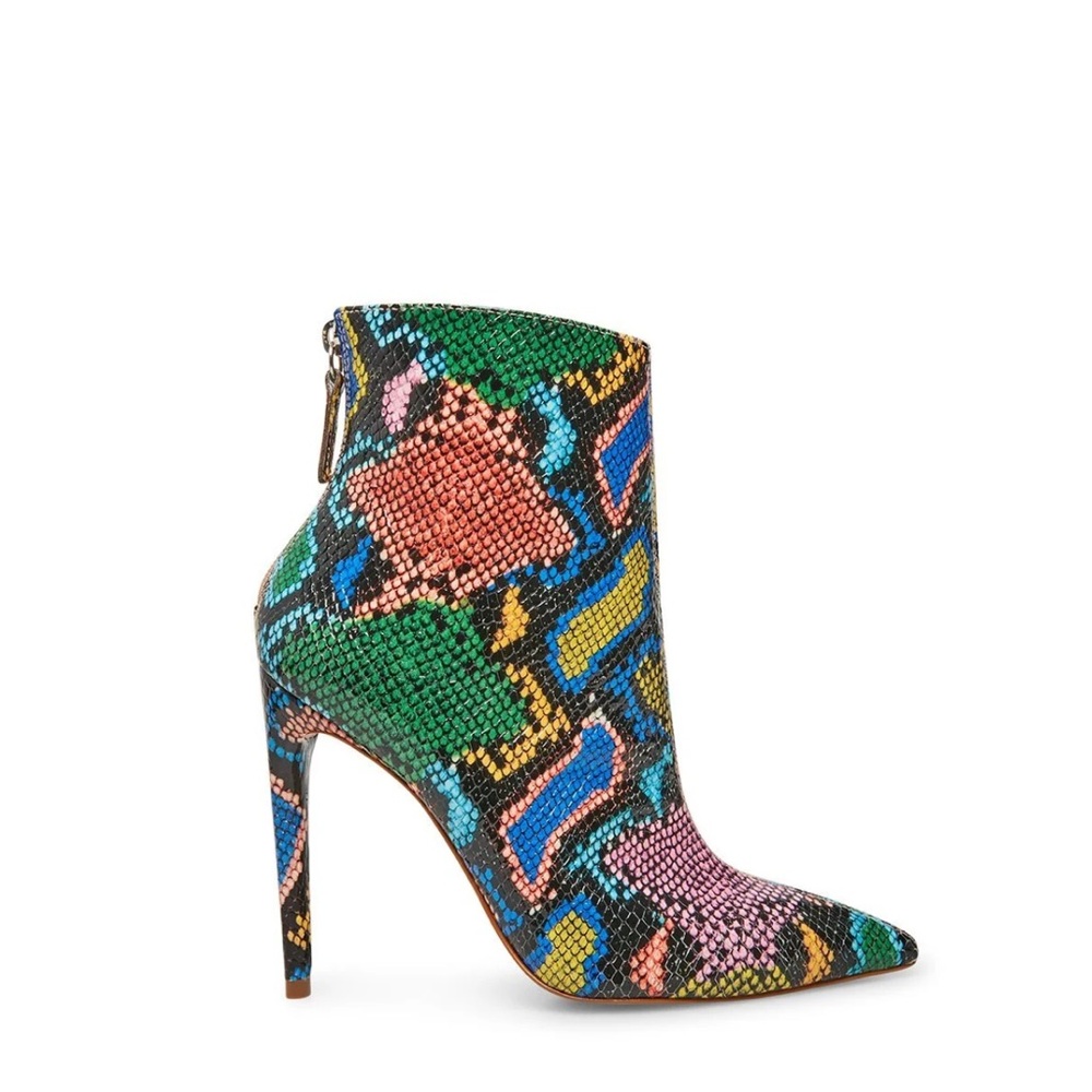 Steve Madden Boots
